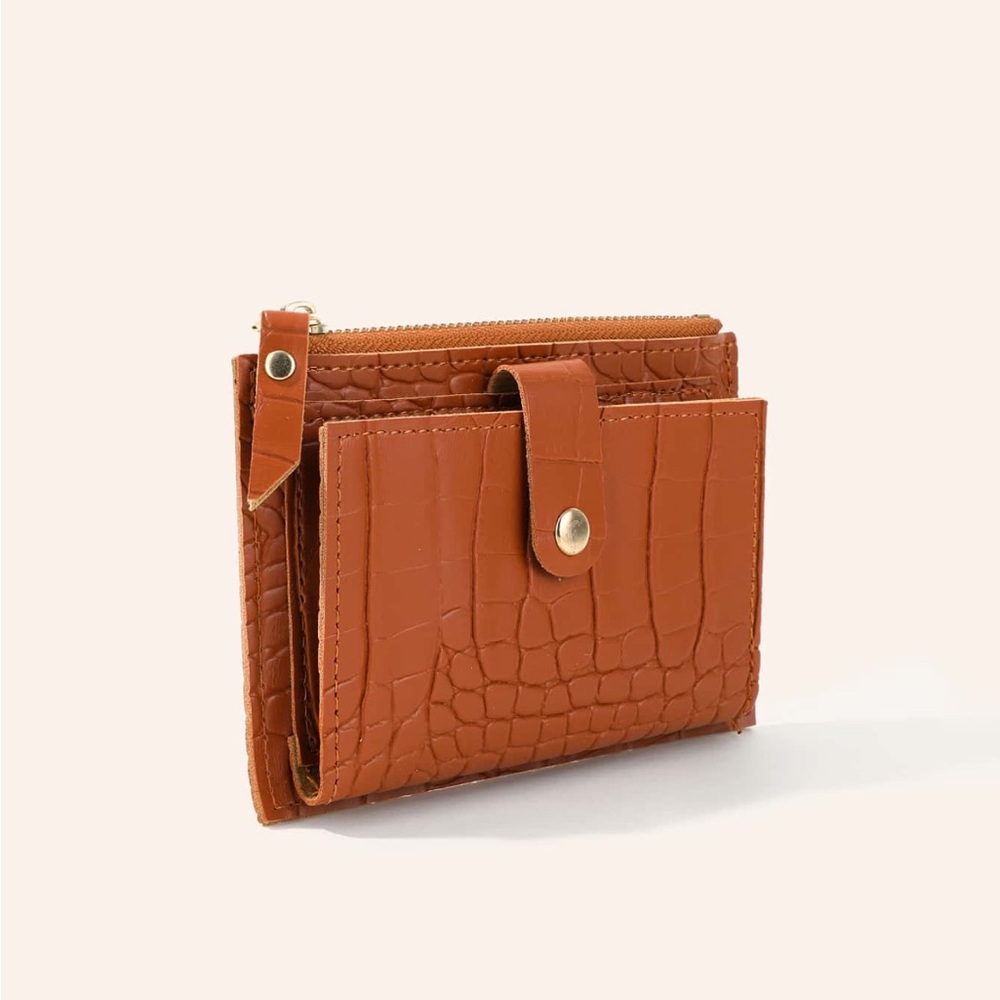 ⚠️Clearance Brown Leather Wallet With Zipper and Card Slots - Picture 2 of 5